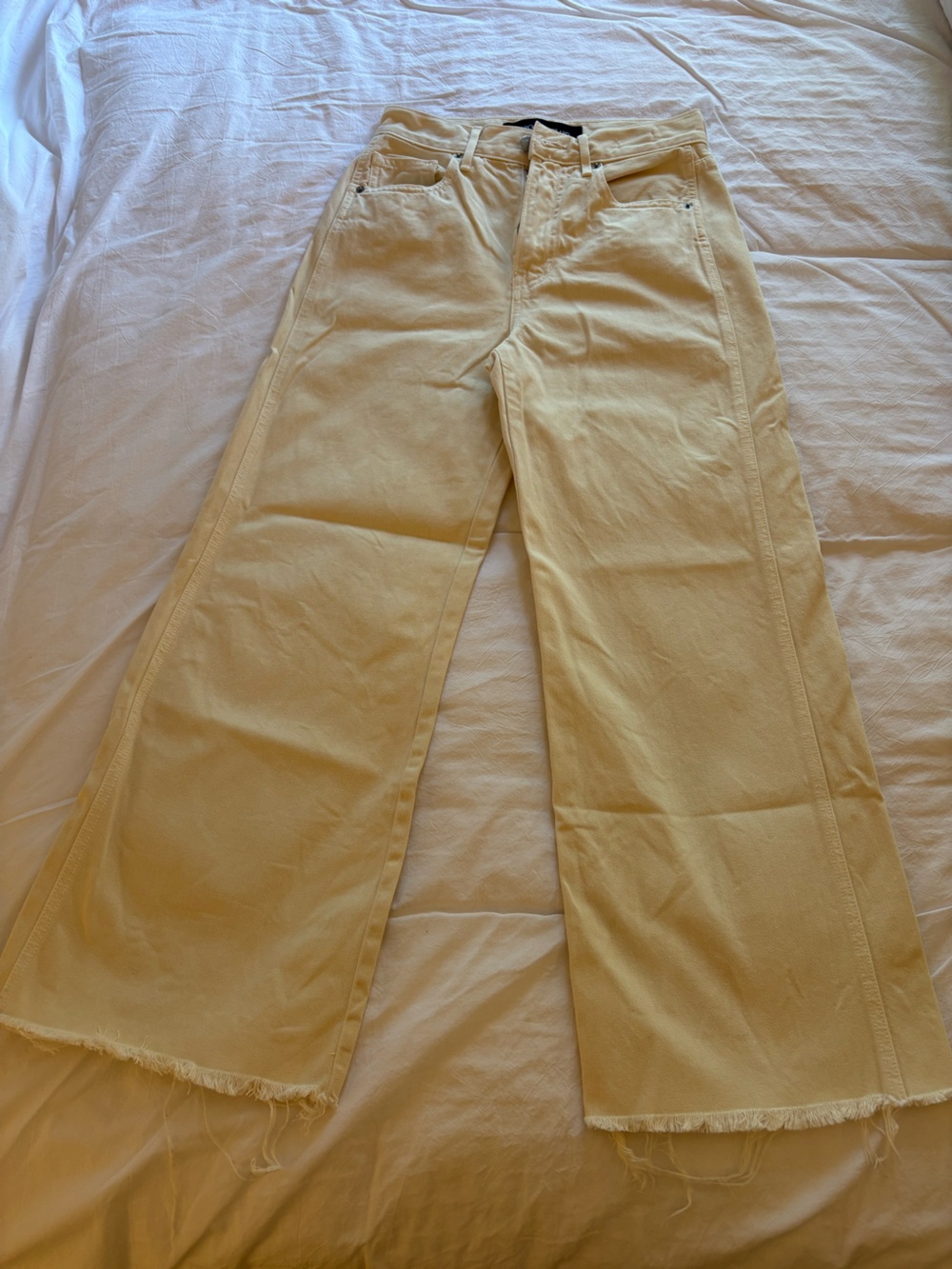 Veronica Beard Taylor jeans in Ecru - size 25